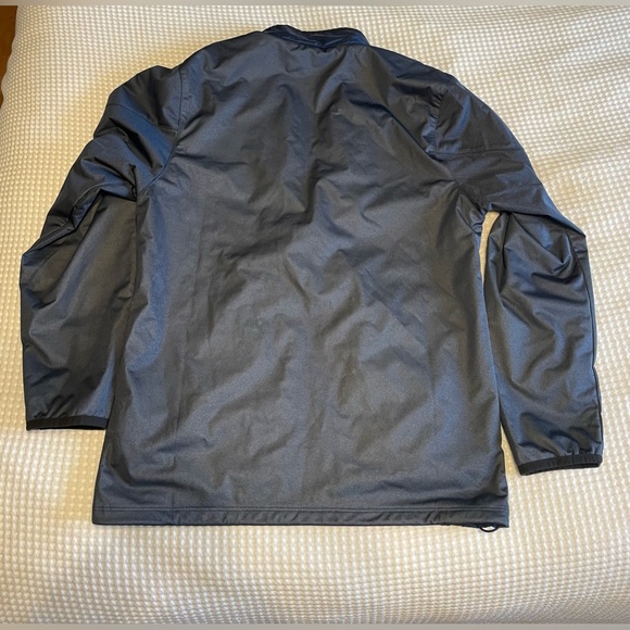 Golf Windbreaker - Picture 3 of 3